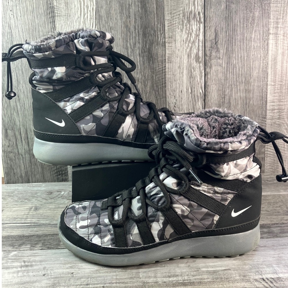 Nike Roshe One Hi Flash GS Camo Winter Boots Grey Black 807425-001 Size 7
